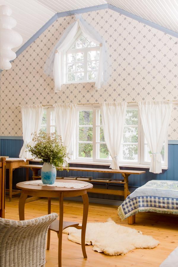 Bed and Breakfast Koivulan Kartano à Lohja Extérieur photo